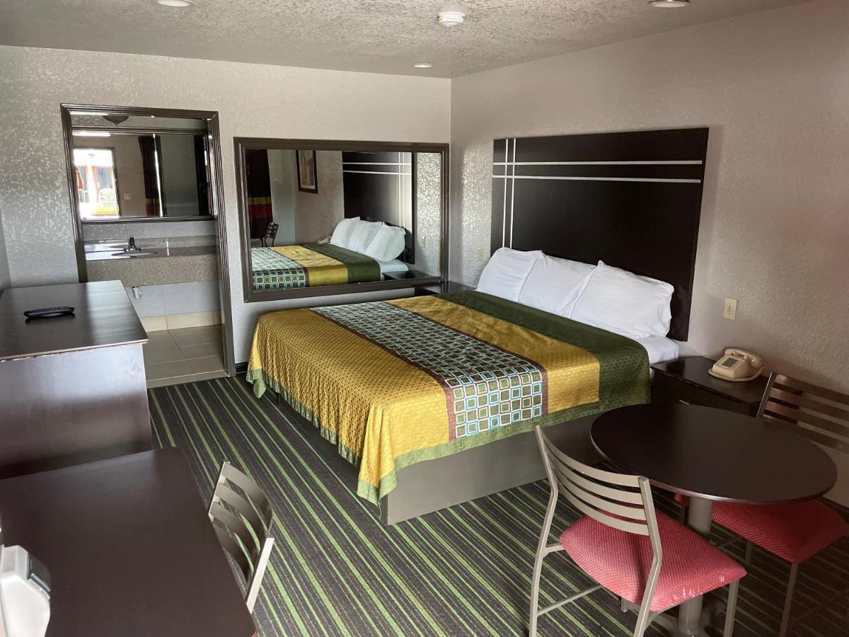 Regency Inn - Channelview Dış mekan fotoğraf