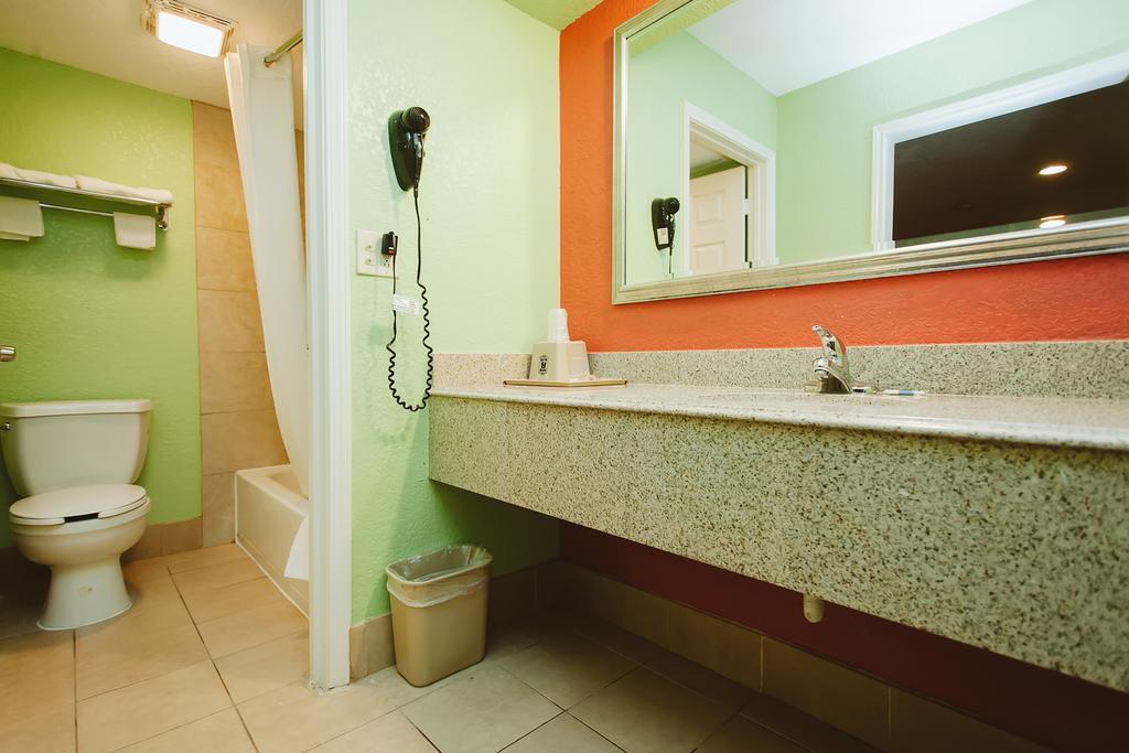 Regency Inn - Channelview Dış mekan fotoğraf